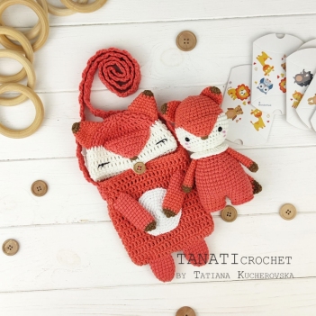 Sleeping bag and toy fox amigurumi pattern by TANATIcrochet