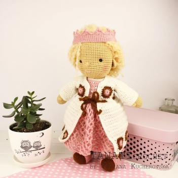 Waldorf doll-Princess clothes amigurumi pattern by TANATIcrochet