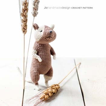 Spike and the wheat ears amigurumi pattern by Jo handmade design