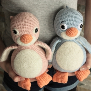 Penguins Cara & Milo amigurumi pattern by Happyamigurumi