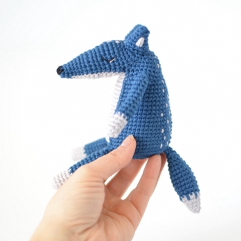 Duke the Wolf amigurumi pattern by Elisas Crochet