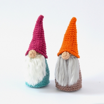 Gnomes amigurumi pattern by Elisas Crochet