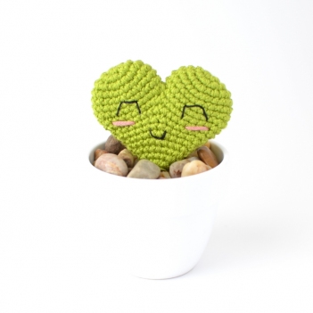 Hoya Kerrii Valentine Plant amigurumi pattern by Elisas Crochet