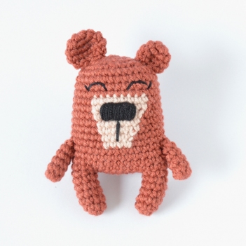 Little Bear amigurumi pattern by Elisas Crochet