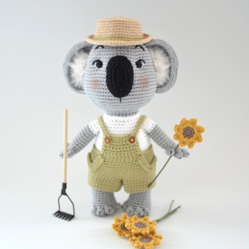 Pierre the Koala amigurumi pattern by Elisas Crochet