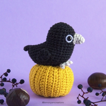 Autumn Raven amigurumi pattern by Lemon Yarn Creations
