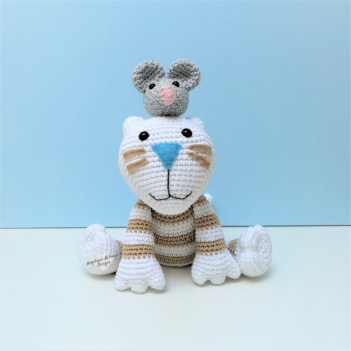 Kobus the cat amigurumi pattern by Mrs Milly
