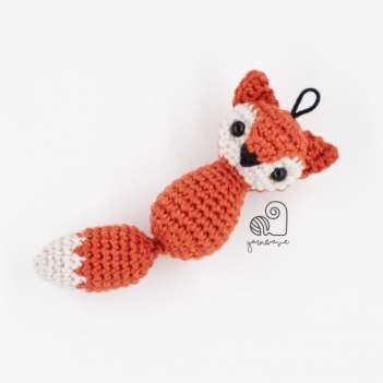 Fox Keychain amigurumi pattern by YarnWave