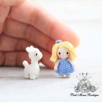 Isla Bluebell and Her Llama amigurumi pattern by Pink Mouse Boutique