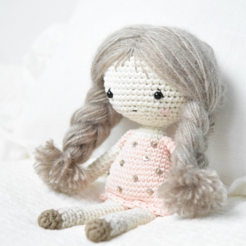Little angel doll amigurumi pattern by lilleliis
