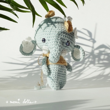 Nomo the Elephant amigurumi pattern by Momi Dolls