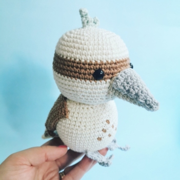 Chia the Kookaburra amigurumi pattern by Cara Engwerda