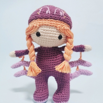 Heidi the Spider Doll amigurumi pattern