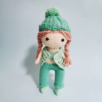 Isla the Little Doll amigurumi pattern by Cara Engwerda