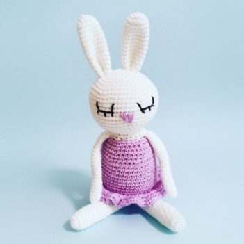 Rini the Rabbit amigurumi pattern