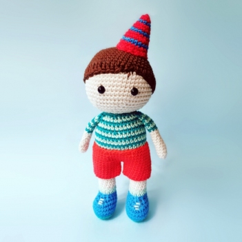 Saxon the Boy Doll amigurumi pattern by Cara Engwerda