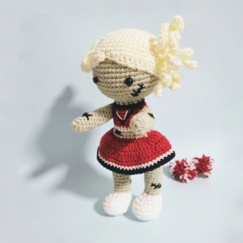 Susie the Zombie Doll amigurumi pattern