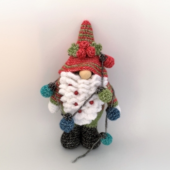 Bauble Noel the Gnome amigurumi pattern by PoseyplacebyDenise