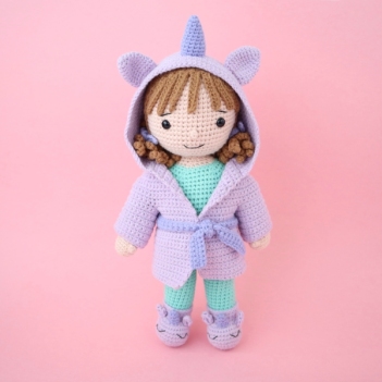 Beatrice the Bedtime Doll amigurumi pattern by Smiley Crochet Things