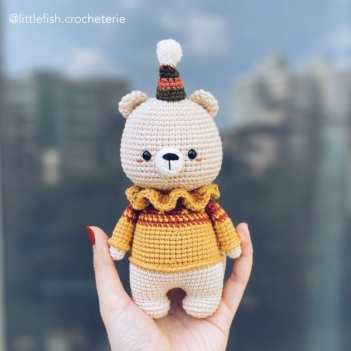 Elliot the little Bear amigurumi pattern by Little Fish Crocheterie