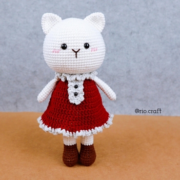 Kami the cat amigurumi pattern by RiO Craft
