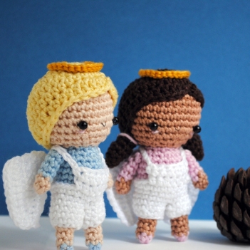 Angels amigurumi pattern by The Wandering Deer