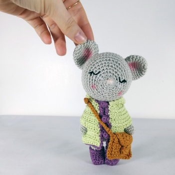 Lucille the little mouse amigurumi pattern by Coco On The Rainbow