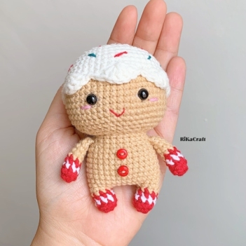 Mini Gingerbread amigurumi pattern