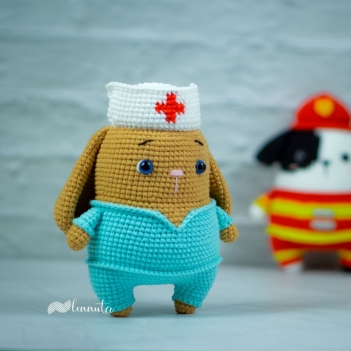 Bunny the Nurse amigurumi pattern by Lennutas