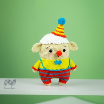 Sheep the Clown amigurumi pattern by Lennutas