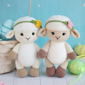 Plush lambs amigurumi pattern by Knit.friends