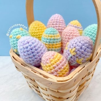 Easter Eggs amigurumi pattern