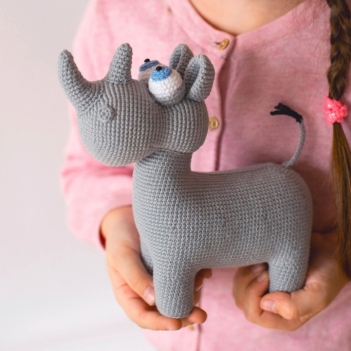 Rhino Oscar amigurumi pattern by Mommy Patterns