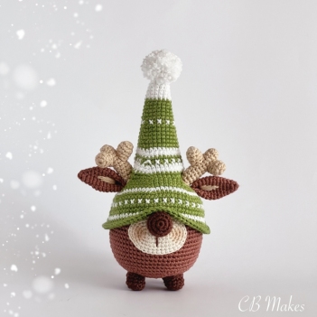 Roan the Gnome Reindeer amigurumi pattern by C.B.Makes