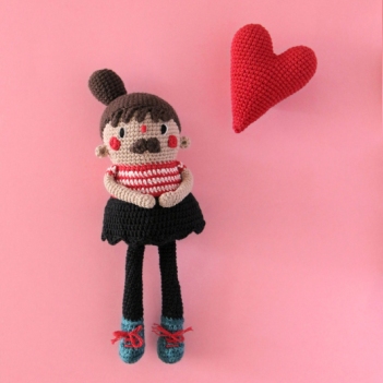 Lola amigurumi pattern by Kurumi