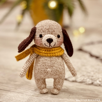 Helmut Dog amigurumi pattern by Little Bichons