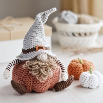 Fall Gnome with Pumpkins amigurumi pattern by FireflyCrochet