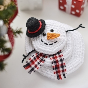 Marvin the Melted Snowman amigurumi pattern