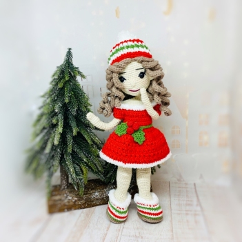 Miss December amigurumi pattern by Fluffy Tummy