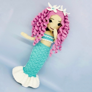 Miss Mermaid amigurumi pattern by Fluffy Tummy