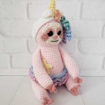 Sasha the Slothicorn amigurumi pattern by Critter-iffic Crochet