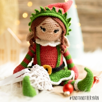 Lisa the Christmas Elf amigurumi pattern by Knotanotheryarn