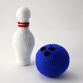 Bowling Ball and Pin amigurumi pattern by The Flying Dutchman Crochet Design