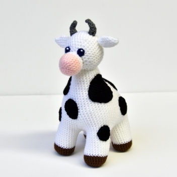 Cow amigurumi pattern by The Flying Dutchman Crochet Design