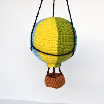 Hot Air Balloon amigurumi pattern by The Flying Dutchman Crochet Design