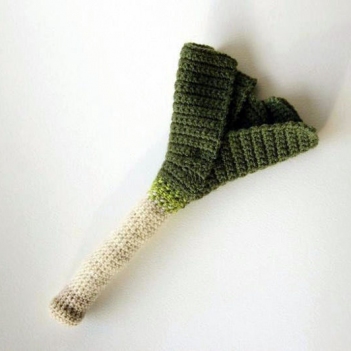 Leek amigurumi pattern by The Flying Dutchman Crochet Design