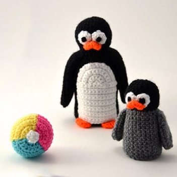 Penguin Set with Beach Ball amigurumi pattern by The Flying Dutchman Crochet Design