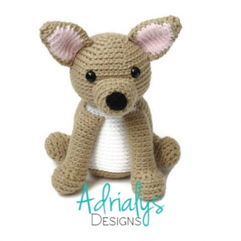 Charlie the Chihuahua amigurumi pattern by Adrialys Designs