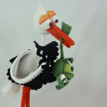 Stuart the Stork and Snoggy the Froggy amigurumi pattern by IlDikko