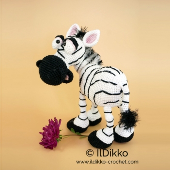 Zelda the Zebra amigurumi pattern by IlDikko